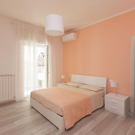 Casa Di Dani Apartment La Spezia Luaran gambar