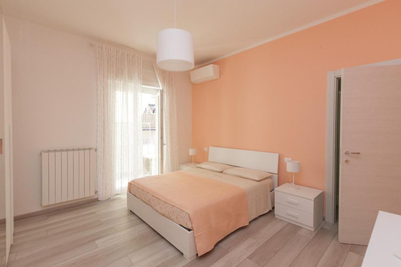 Casa Di Dani Apartment La Spezia Luaran gambar